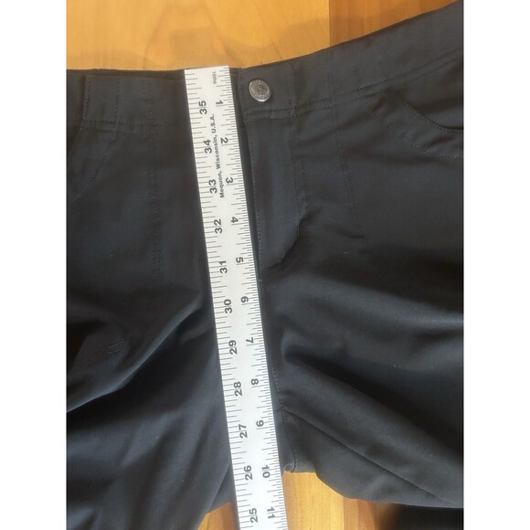 Patagonia Women’s Capris. Size 10. Flat Front. Pockets. Straight Leg. - Picture 4 of 9